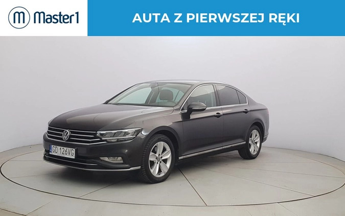 Volkswagen Passat cena 99850 przebieg: 145777, rok produkcji 2020 z Sieradz małe 191